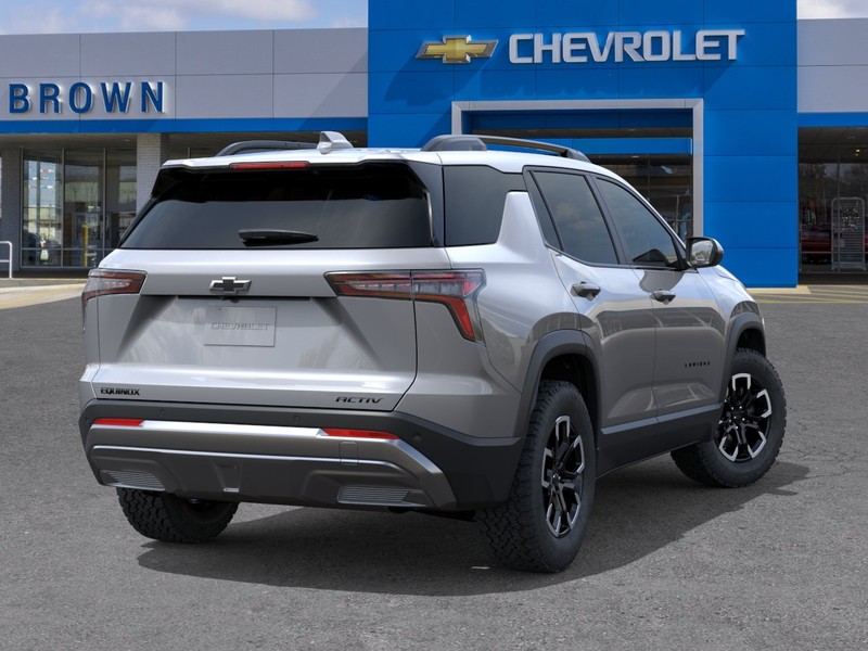 Chevrolet Equinox Vehicle Full-screen Gallery Image 4