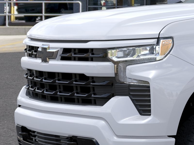 Chevrolet Silverado 1500 Vehicle Full-screen Gallery Image 13