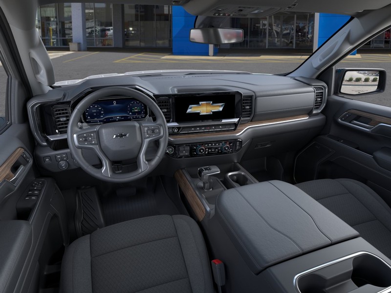 Chevrolet Silverado 1500 Vehicle Full-screen Gallery Image 15