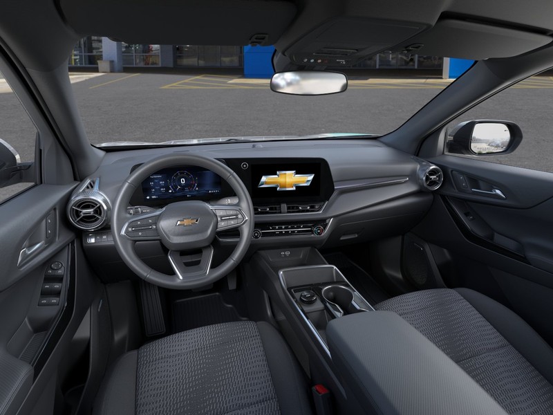 Chevrolet Equinox Vehicle Full-screen Gallery Image 15