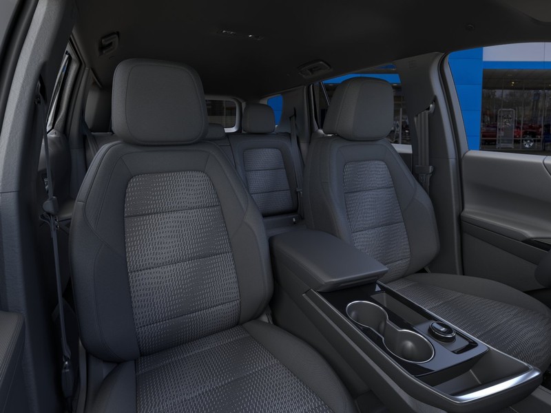 Chevrolet Equinox Vehicle Full-screen Gallery Image 16