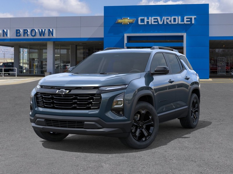 Chevrolet Equinox Vehicle Full-screen Gallery Image 6