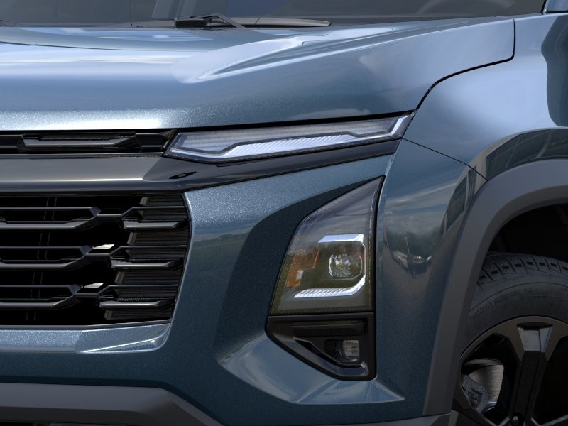 Chevrolet Equinox Vehicle Full-screen Gallery Image 10