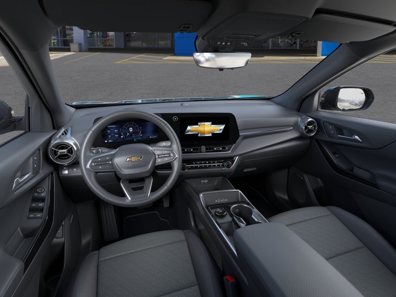 Chevrolet Equinox Vehicle Full-screen Gallery Image 15