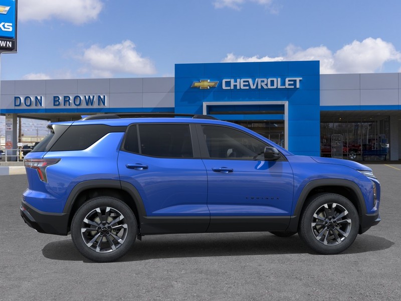 Chevrolet Equinox Vehicle Full-screen Gallery Image 5