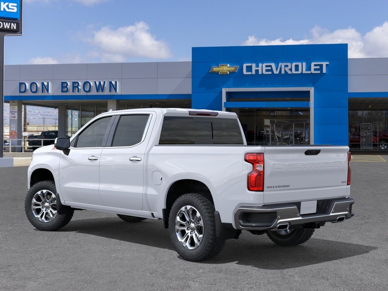 Chevrolet Silverado 1500 Vehicle Full-screen Gallery Image 3