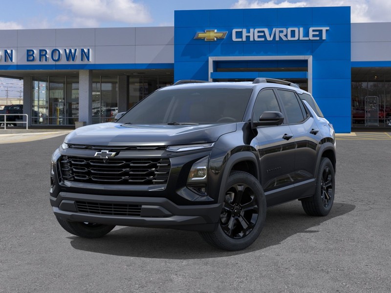 Chevrolet Equinox Vehicle Full-screen Gallery Image 6