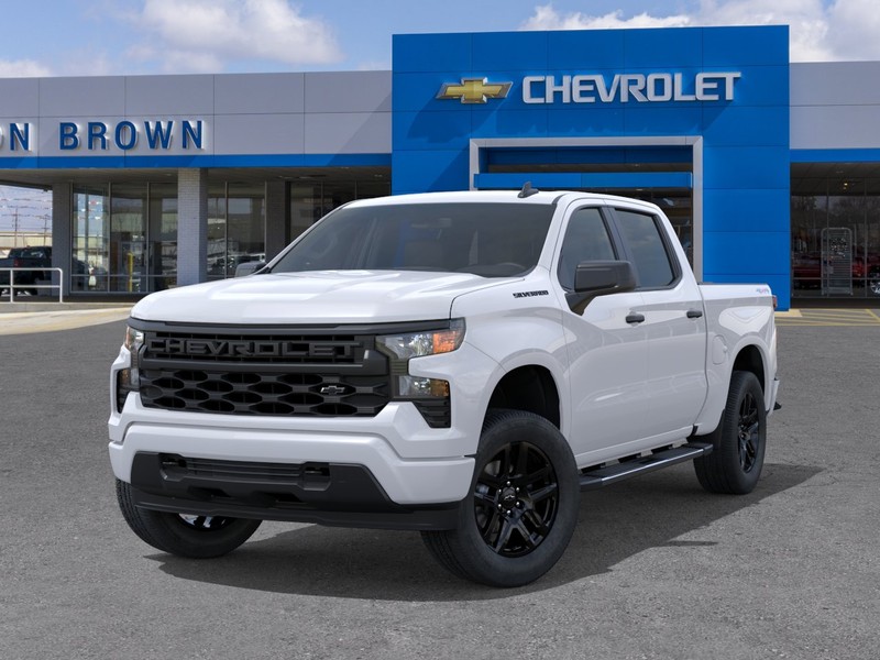 Chevrolet Silverado 1500 Vehicle Full-screen Gallery Image 6
