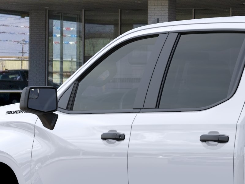 Chevrolet Silverado 1500 Vehicle Full-screen Gallery Image 12