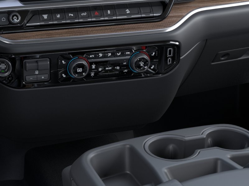 Chevrolet Silverado 2500 HD Vehicle Full-screen Gallery Image 23