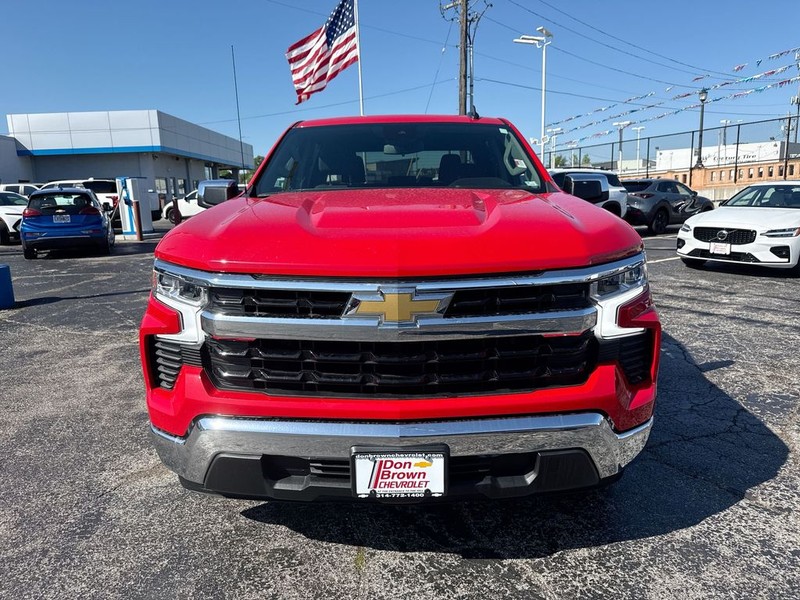 Chevrolet Silverado 1500 Vehicle Full-screen Gallery Image 30