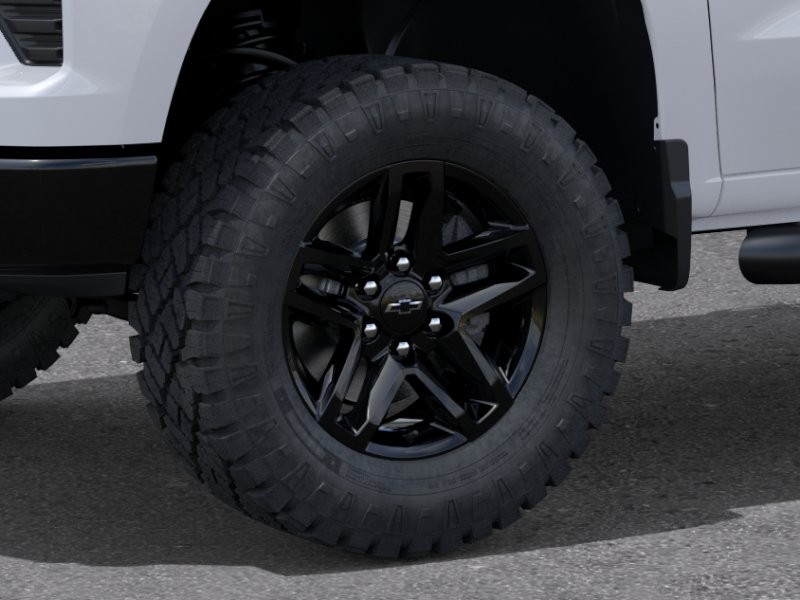 Chevrolet Silverado 1500 Vehicle Full-screen Gallery Image 9