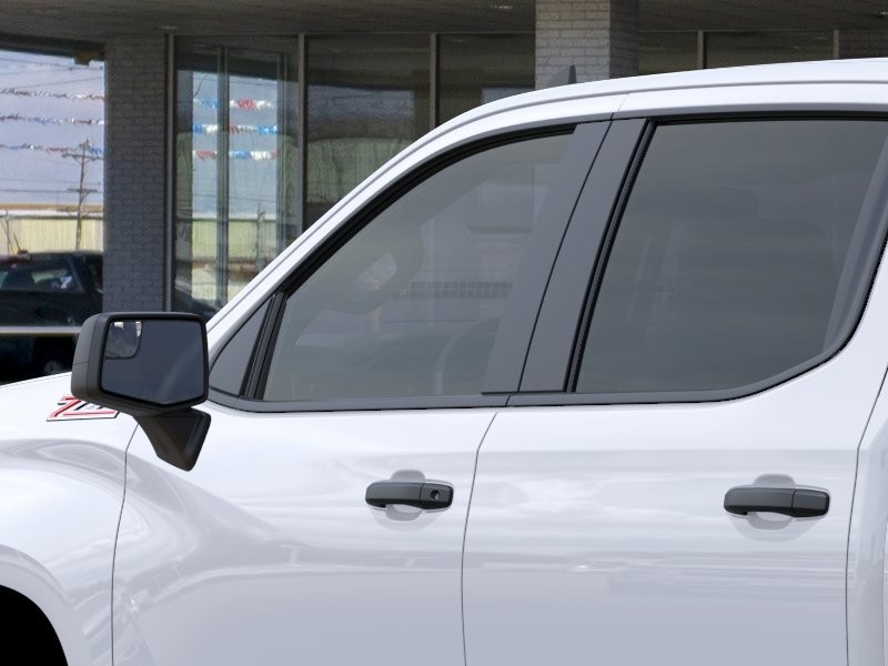 Chevrolet Silverado 1500 Vehicle Full-screen Gallery Image 12