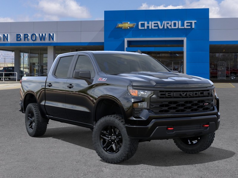 Chevrolet Silverado 1500 Vehicle Full-screen Gallery Image 7