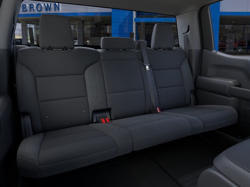 Chevrolet Silverado 1500 Vehicle Full-screen Gallery Image 17