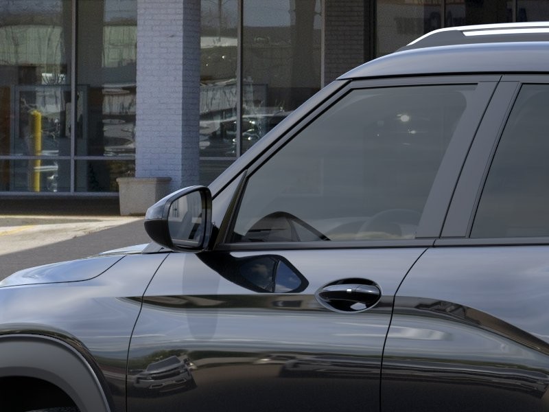 Chevrolet Trailblazer Vehicle Full-screen Gallery Image 12