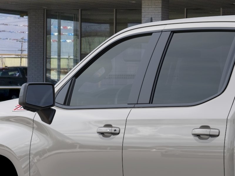 Chevrolet Silverado 1500 Vehicle Full-screen Gallery Image 12