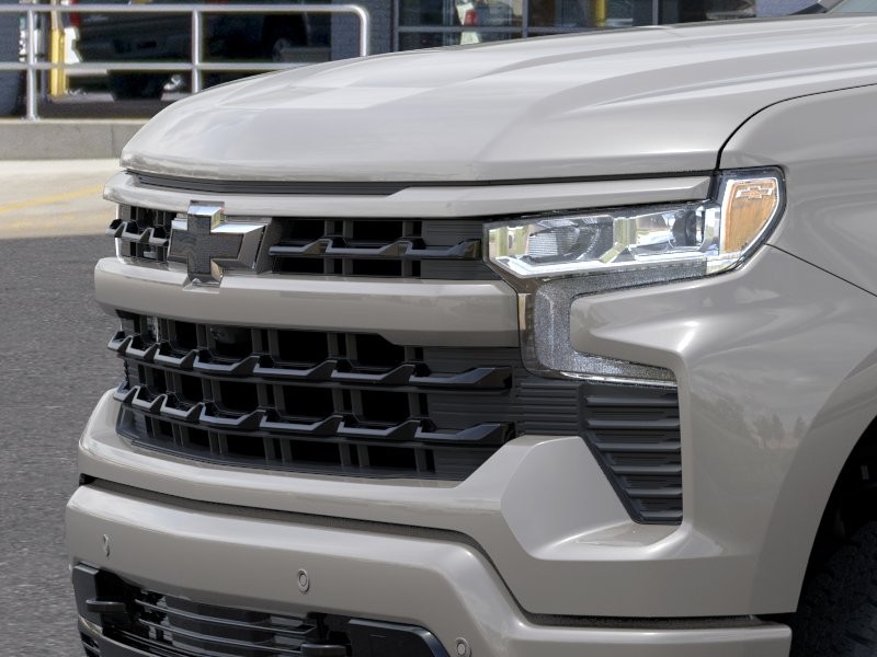 Chevrolet Silverado 1500 Vehicle Full-screen Gallery Image 13