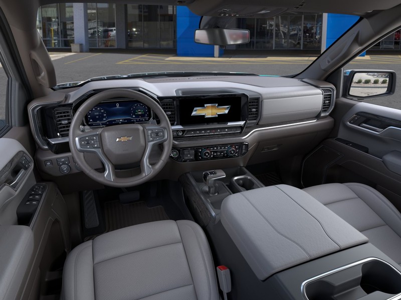 Chevrolet Silverado 1500 Vehicle Full-screen Gallery Image 15