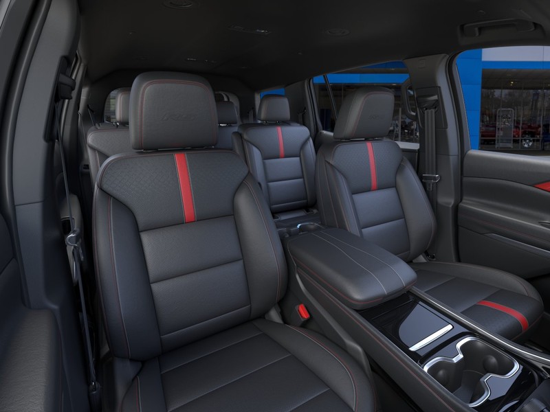 Chevrolet Traverse Vehicle Full-screen Gallery Image 16