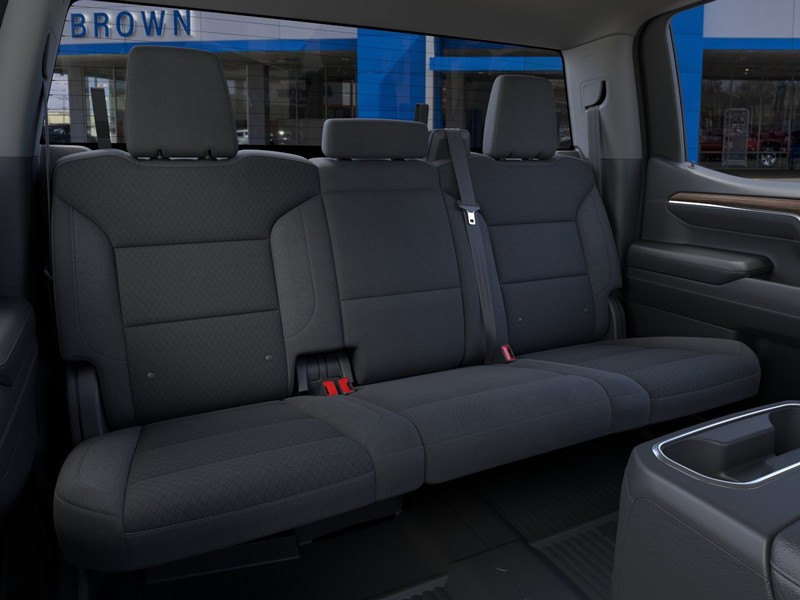 Chevrolet Silverado 1500 Vehicle Full-screen Gallery Image 17