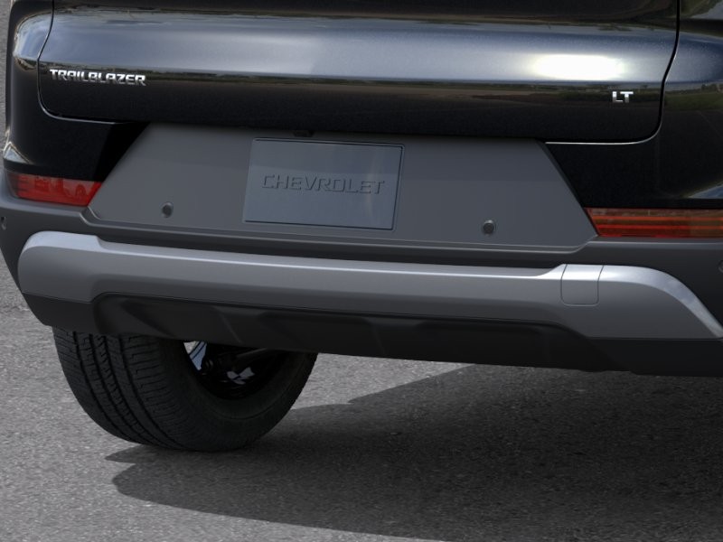 Chevrolet Trailblazer Vehicle Full-screen Gallery Image 14