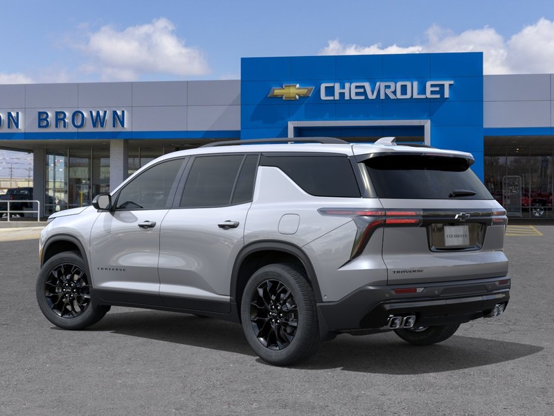 Chevrolet Traverse Vehicle Full-screen Gallery Image 3