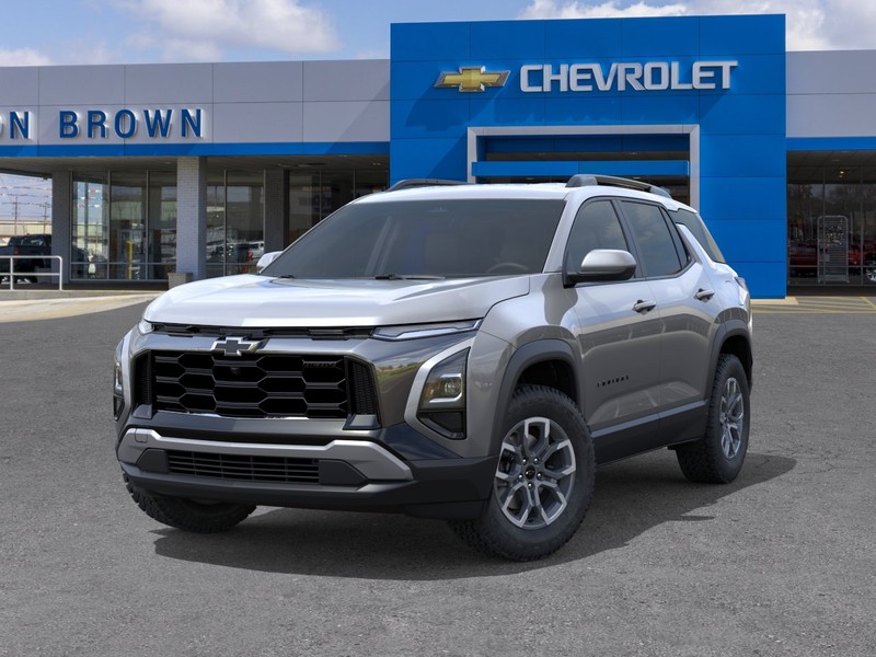 Chevrolet Equinox Vehicle Full-screen Gallery Image 6