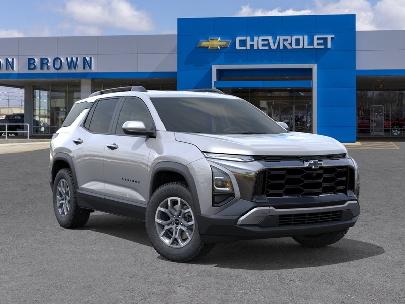 Chevrolet Equinox Vehicle Full-screen Gallery Image 7