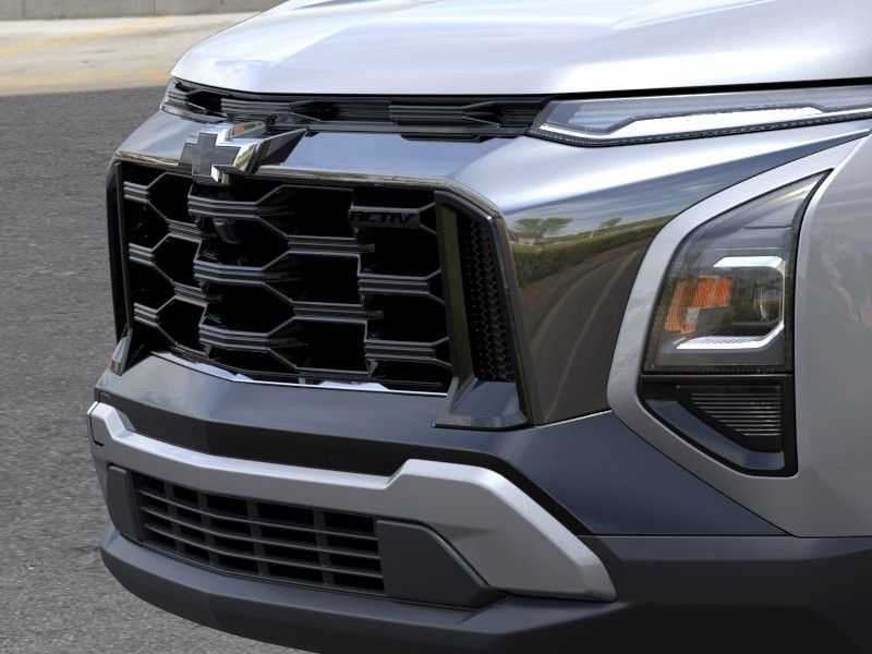 Chevrolet Equinox Vehicle Full-screen Gallery Image 13