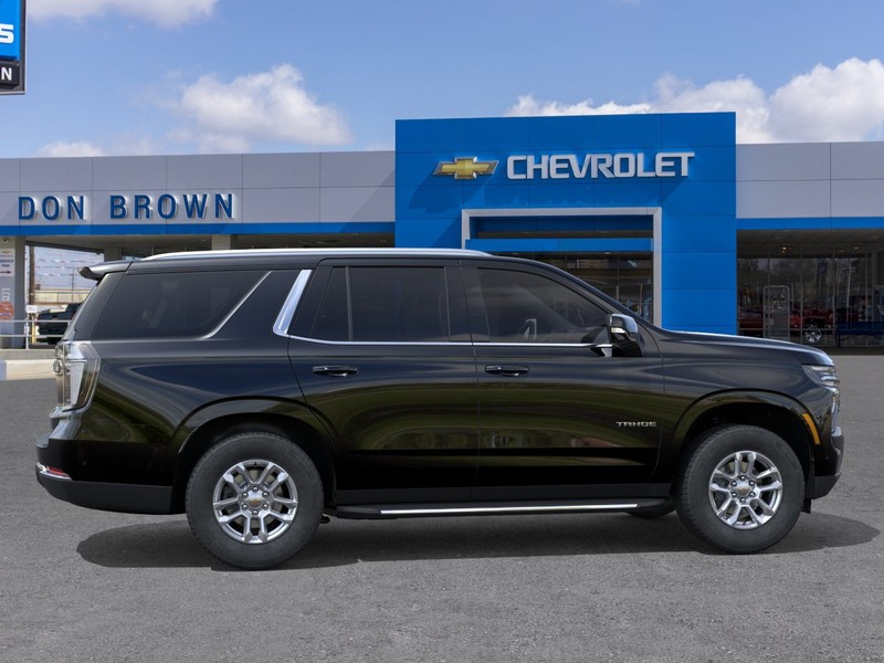 Chevrolet Tahoe Vehicle Full-screen Gallery Image 5