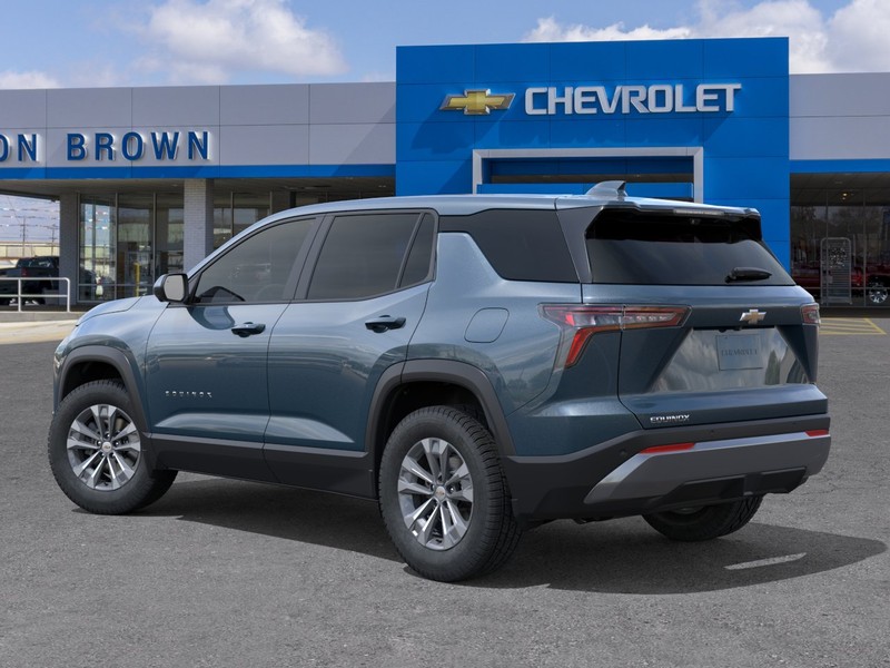 Chevrolet Equinox Vehicle Full-screen Gallery Image 3