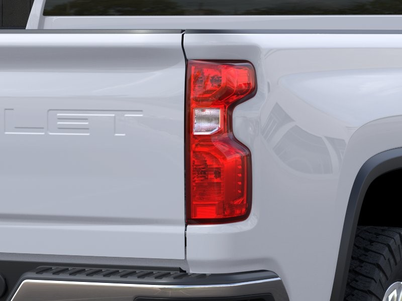 Chevrolet Silverado 2500 HD Vehicle Full-screen Gallery Image 11