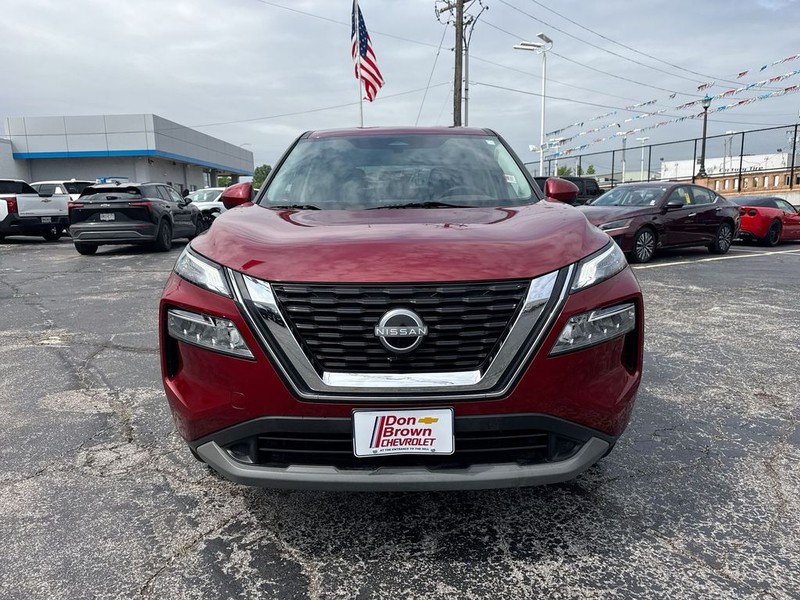 Nissan Rogue Vehicle Full-screen Gallery Image 35