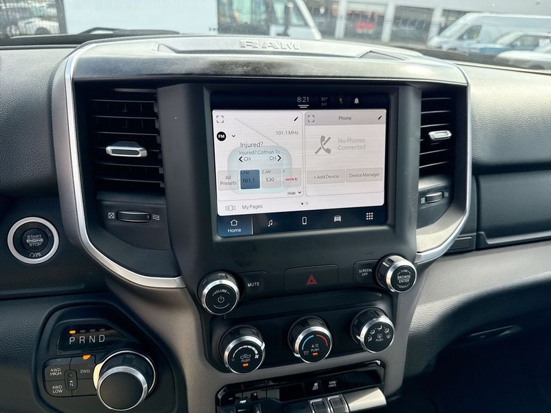 Ram 2500 Vehicle Full-screen Gallery Image 20