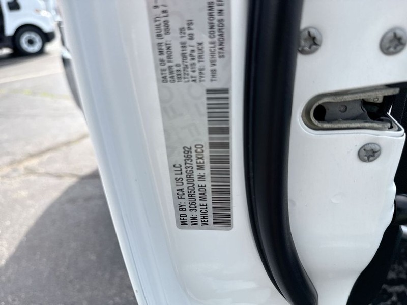 Ram 2500 Vehicle Full-screen Gallery Image 45