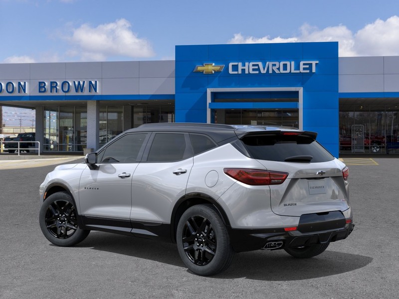 Chevrolet Blazer Vehicle Full-screen Gallery Image 3