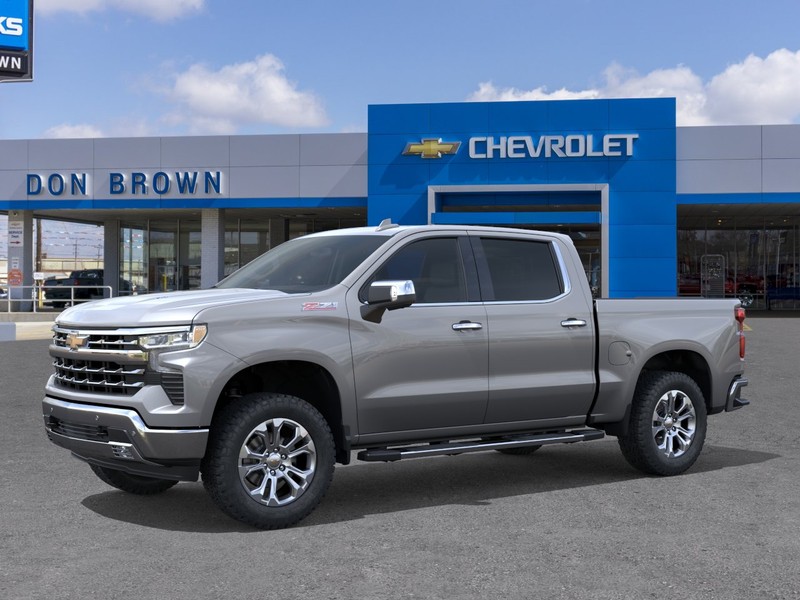 Chevrolet Silverado 1500 Vehicle Full-screen Gallery Image 2