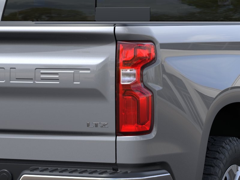 Chevrolet Silverado 1500 Vehicle Full-screen Gallery Image 11