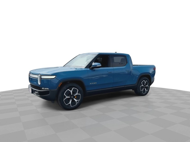 Rivian R1T Vehicle Full-screen Gallery Image 6