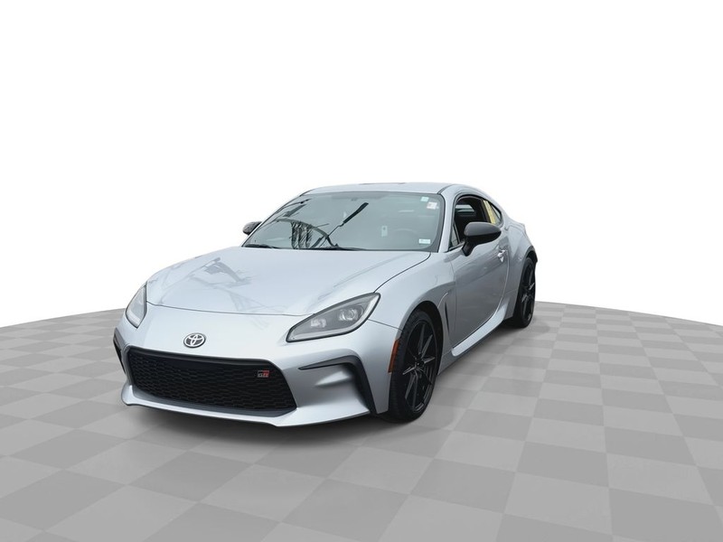 Toyota GR86 Vehicle Full-screen Gallery Image 6