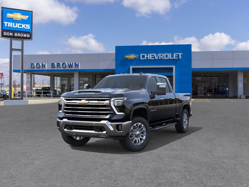 Chevrolet Silverado 2500 HD Vehicle Full-screen Gallery Image 8
