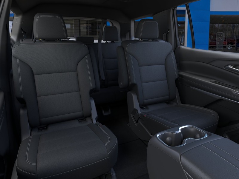 Chevrolet Traverse Vehicle Full-screen Gallery Image 17