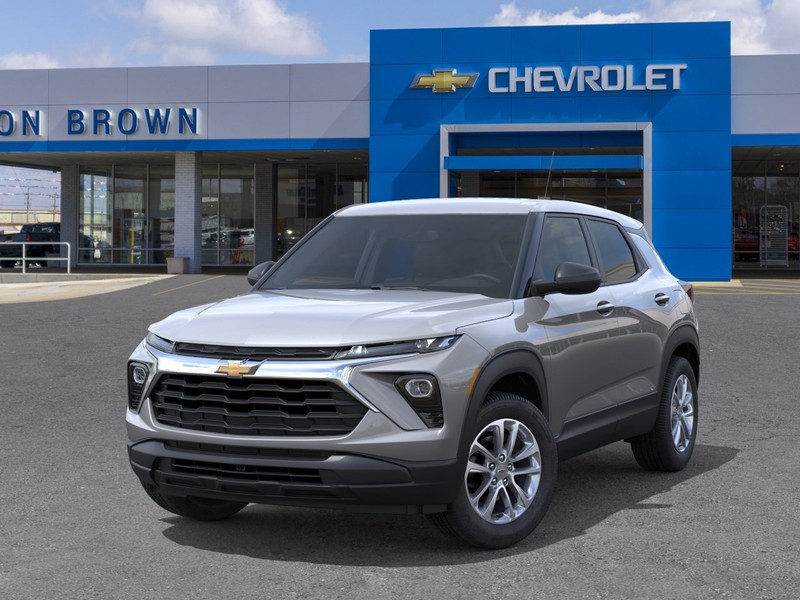 Chevrolet Trailblazer Vehicle Full-screen Gallery Image 6
