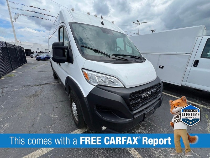 Ram ProMaster 3500 Vehicle Full-screen Gallery Image 3