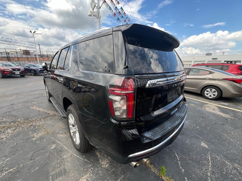 Chevrolet Tahoe Vehicle Full-screen Gallery Image 4