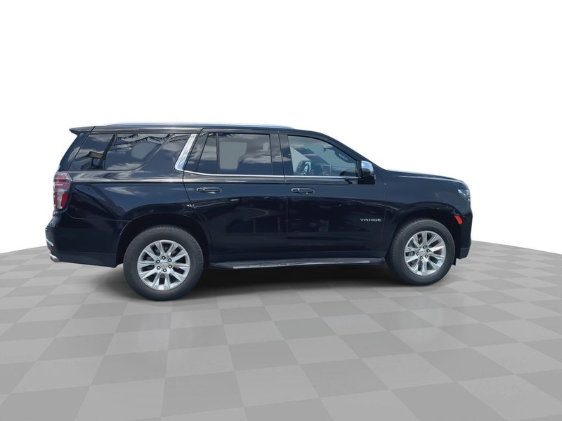 Chevrolet Tahoe Vehicle Full-screen Gallery Image 10