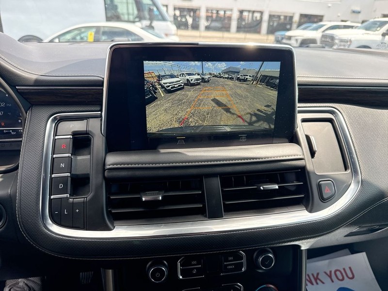 Chevrolet Tahoe Vehicle Full-screen Gallery Image 16