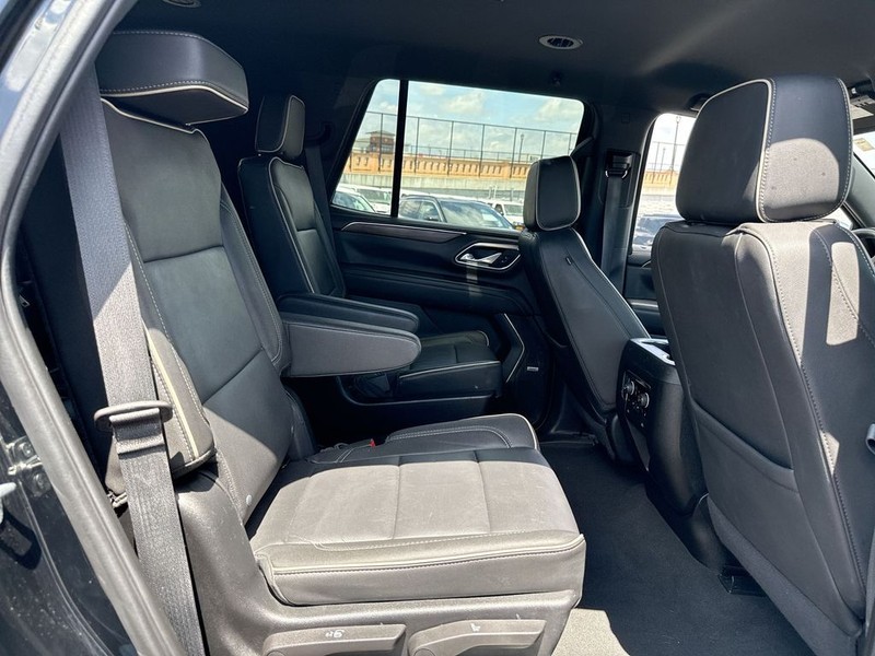 Chevrolet Tahoe Vehicle Full-screen Gallery Image 27