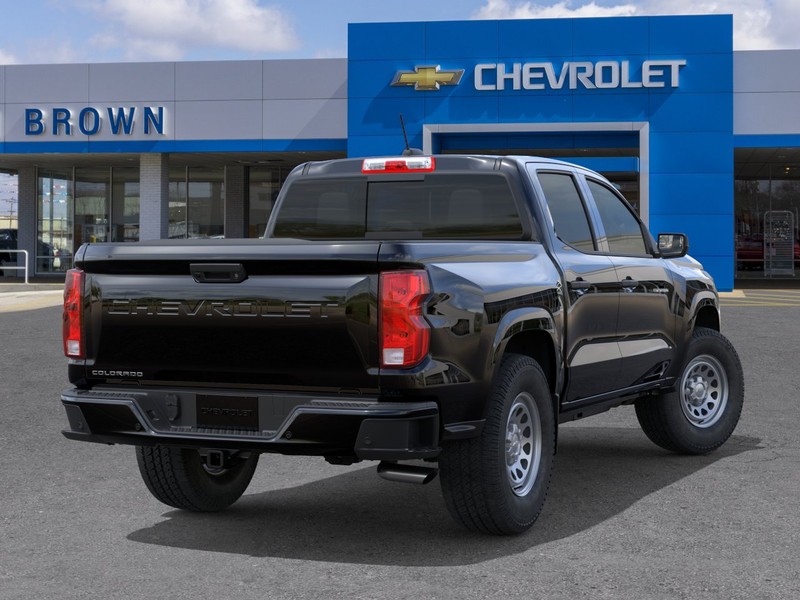 Chevrolet Colorado Vehicle Full-screen Gallery Image 4